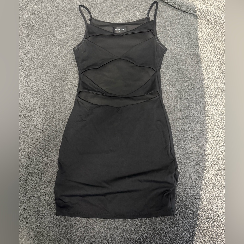 White fox cut out dress